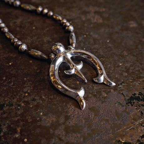 Francis Begay／Naja Pendant Top "Navajo"