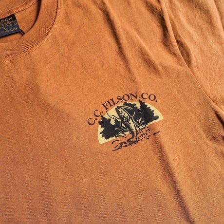 FILSON ／ FRONTIER GRAPHIC TEE -Dark Orange-