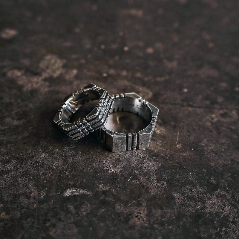 Ronnie Henry / Hexagon Ring | CALIFORNIA HARVE