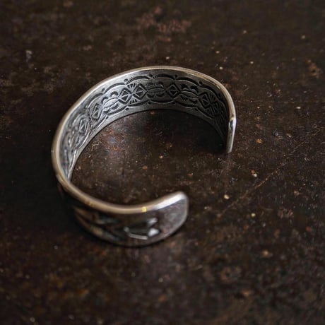 RAY ADAKAI / Double Stamp Bangle