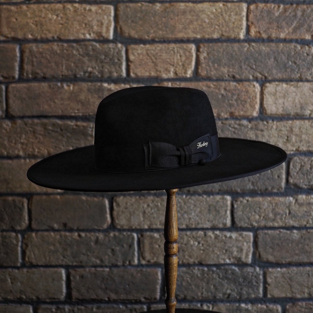 THE H.W.DOG&CO. ／ FRONT W 11 H -Black- | CALIFO