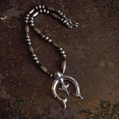 Francis Begay／Naja Pendant Top "Navajo"
