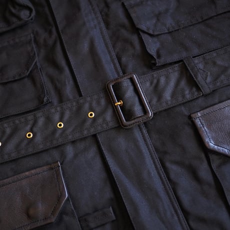 BiburyCourt／WAXED COTTON FIELD JACKET -Black-