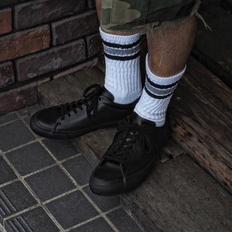 moonstar / PLAIN COURT "Black"