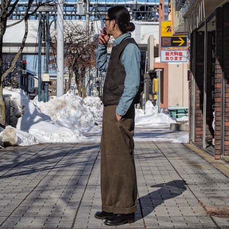 Browns Beach / EARLY VEST "OXFORD GRAY"
