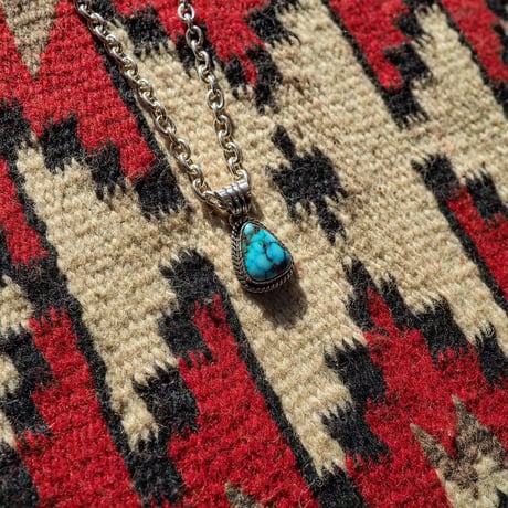 Henry Mariano ／ TURQUOISE PENDANT TOP "Kingman Turquoise"  B