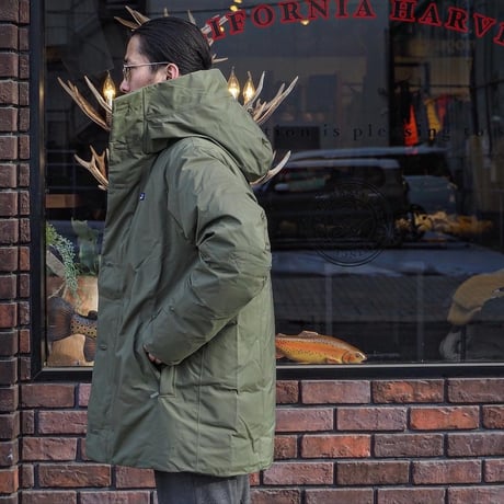 patagonia / M's Frozen Range Parka