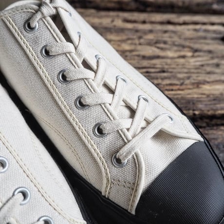 moonstar / LOWTRAINER