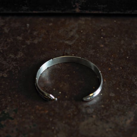 John Nelson ／ FEATHER BANGLE -10mm-