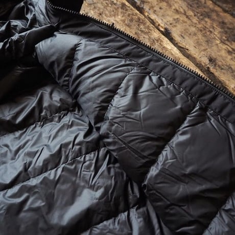 patagonia / M's Frozen Range Parka