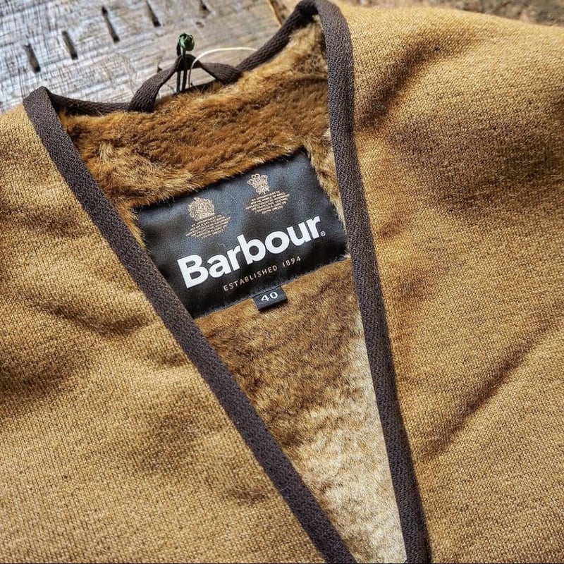 Barbour / Front Zip Fur Liner Vest | CALIFORNIA Barbour / Front Zip Fur Liner Vest | CALIFORNIA