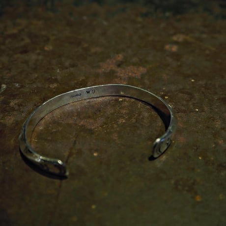WYLIE SECATERO ／ H.G Triangle Bangle "Type-B"