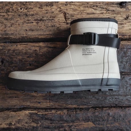 MOONSTAR 810ｓ / MARKE MODI