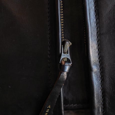 Aero Leather／Board Racer