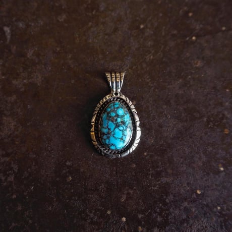 Kevin Ramone / Shadow Box Turquoise Top