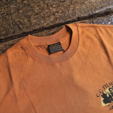 FILSON ／ FRONTIER GRAPHIC TEE -Dark Orange-
