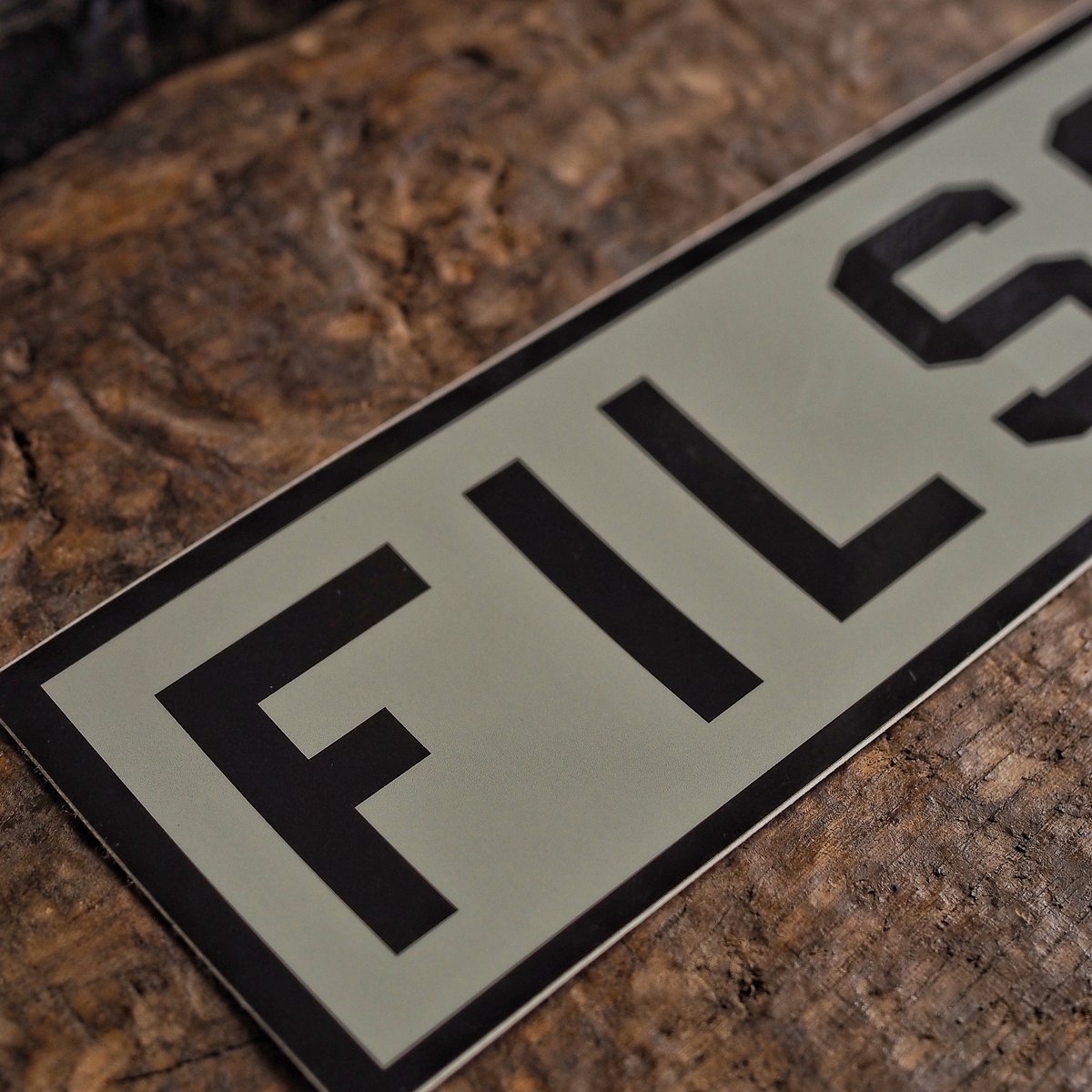 FILSON / Logo Sticker | CALIFORNIA HARVEST ONL