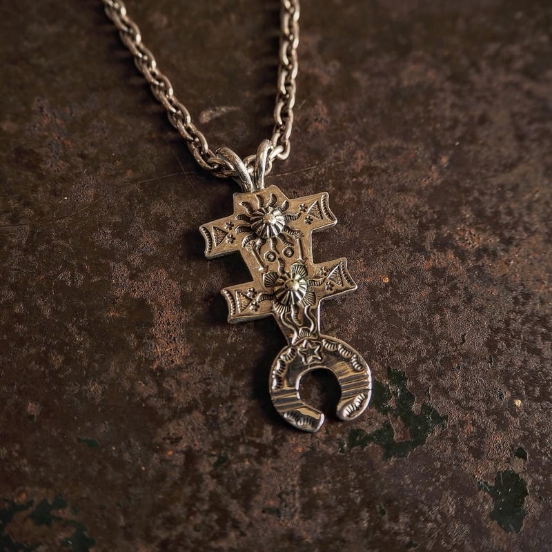 【新品】故Gary Reeves　ゲーリーリーブス　ペンダント　ロイストン ナバホ族・Gary Reeves 【ゲーリー・リーブス】 ペンダント