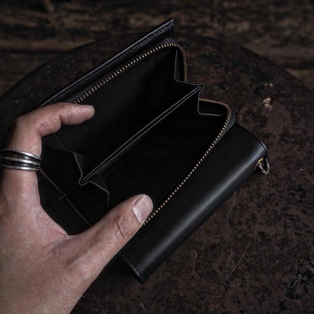 BACKDROP Leathers ｜MIDDLE BILL WALLET BACKDROP Leathers / MIDDLE BILL WALLET | CALIFO