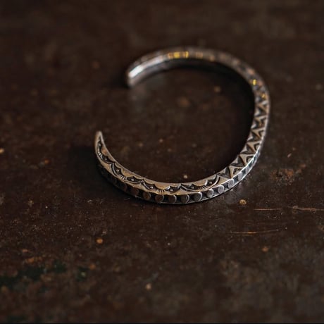 Geneva Ramone / Square Stampwork Bangle