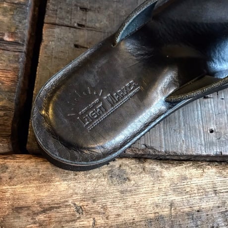 LIGHT MARKER / THONG SANDAL(BLACK)