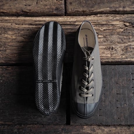 moonstar / GYMCLASSIC