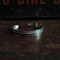 John Nelson ／ FEATHER BANGLE -10mm-