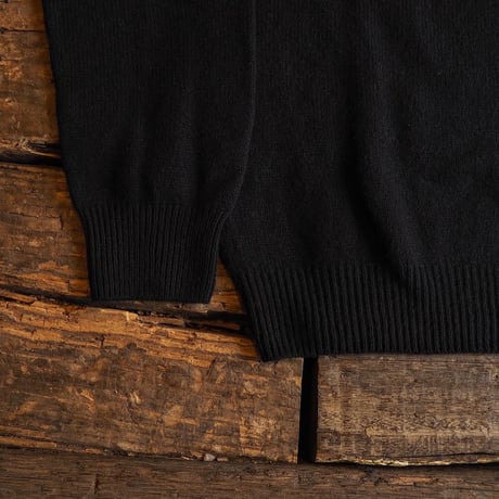 Harley of Ssotland / Polo Sweater ( Merino×Cashmere）