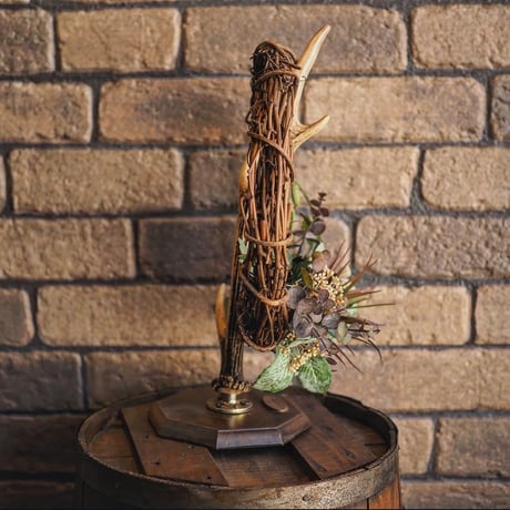 DEER HORN SMITH'S ／ Wreath Stand -A-