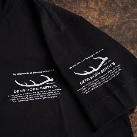 DEER HORN SMITH'S / Henley Neck Logo T-Shirt