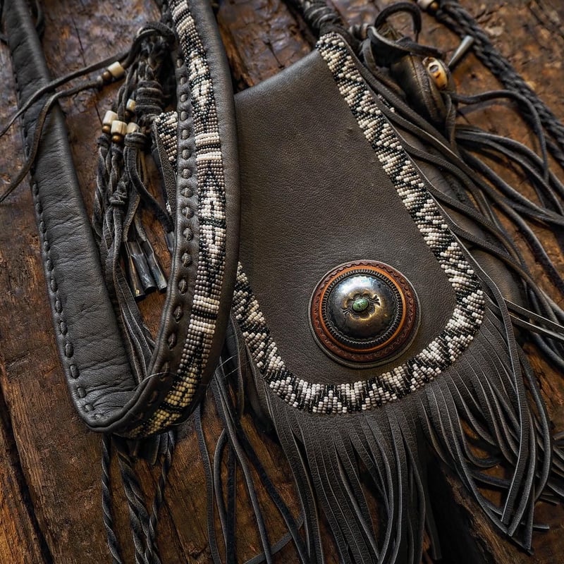梟唄OWLSONG/DEER LEATHER MEDICINE BAG 梟唄OWLSONG/DEER LEATHER MEDICINE BAG