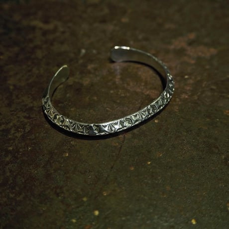 WYLIE SECATERO ／ H.G Triangle Bangle "Type-B"