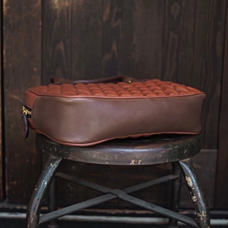DEER HORN SMITH'S ／ DIAMOND STITCH LEATHER BAG -Mini-  "Brown"