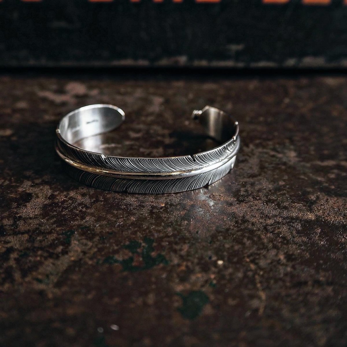 John Nelson ／ FEATHER BANGLE -13mm- | CALIFORNI