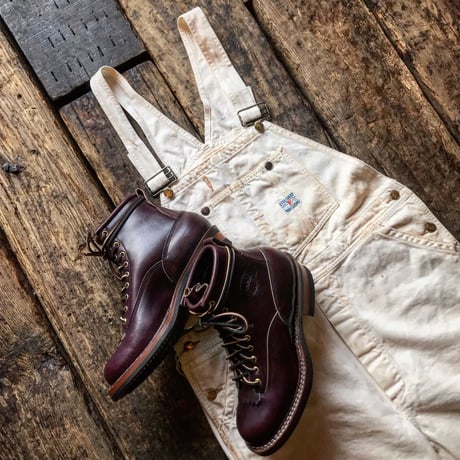 WHITE'S  /  SMOKE JUMPER