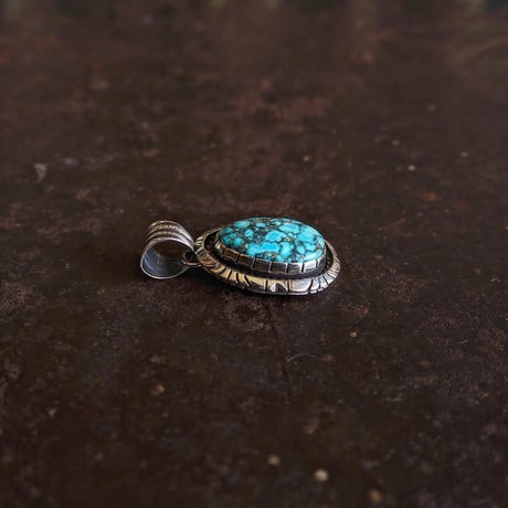 Kevin Ramone / Shadow Box Turquoise Top
