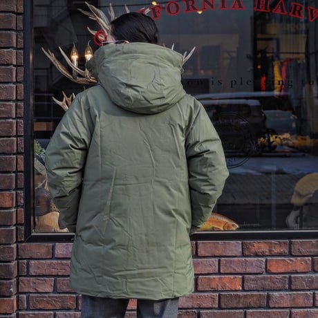 patagonia / M's Frozen Range Parka