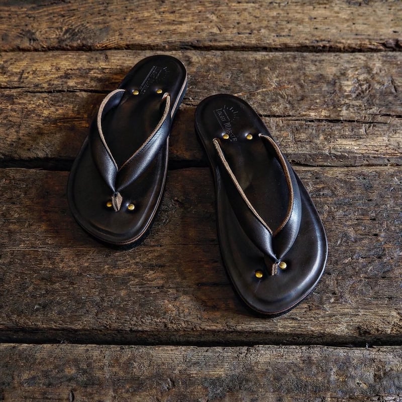LIGHT MARKER / BEACH SANDAL (CHOMEXCEL 