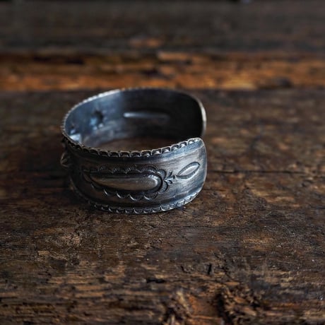 MS ring / Stamp Work Bangle "Old Fly"