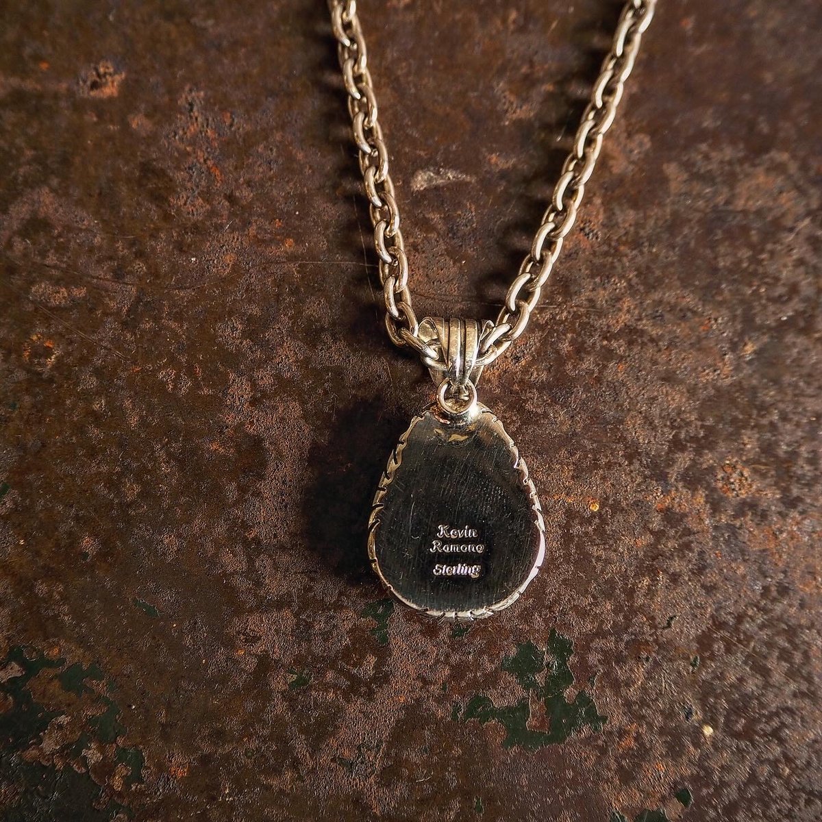 Kevin Ramone / Shadow Box Turquoise Top | CALIF