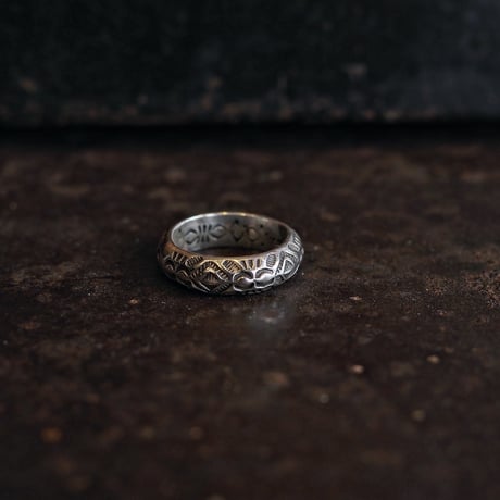 Ray Adakai ／ Round Stamp Work Ring