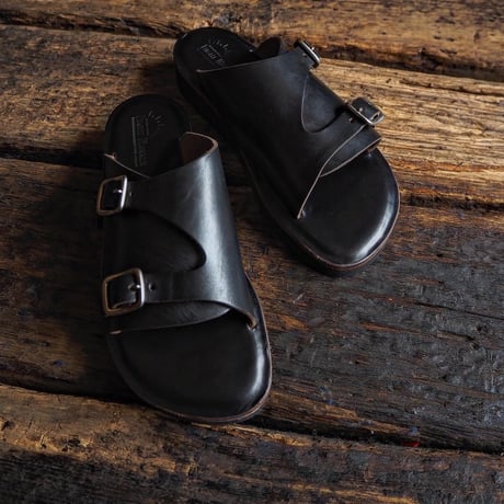LIGHT MARKER /DOUBLE MONK STRAP SANDAL  (BLACK CHROMEXCEL)