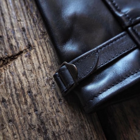 Aero Leather / Highwayman Premier "Black"