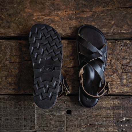 LIGHT MARKER ／ RISHIKESH SANDAL（BLACK CHROMEXCEL）