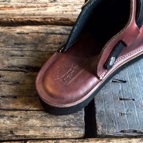 LIGHT MARKER / SINGLE VI SANDAL(ﾃｨﾝﾊﾞｰ×BLACK)