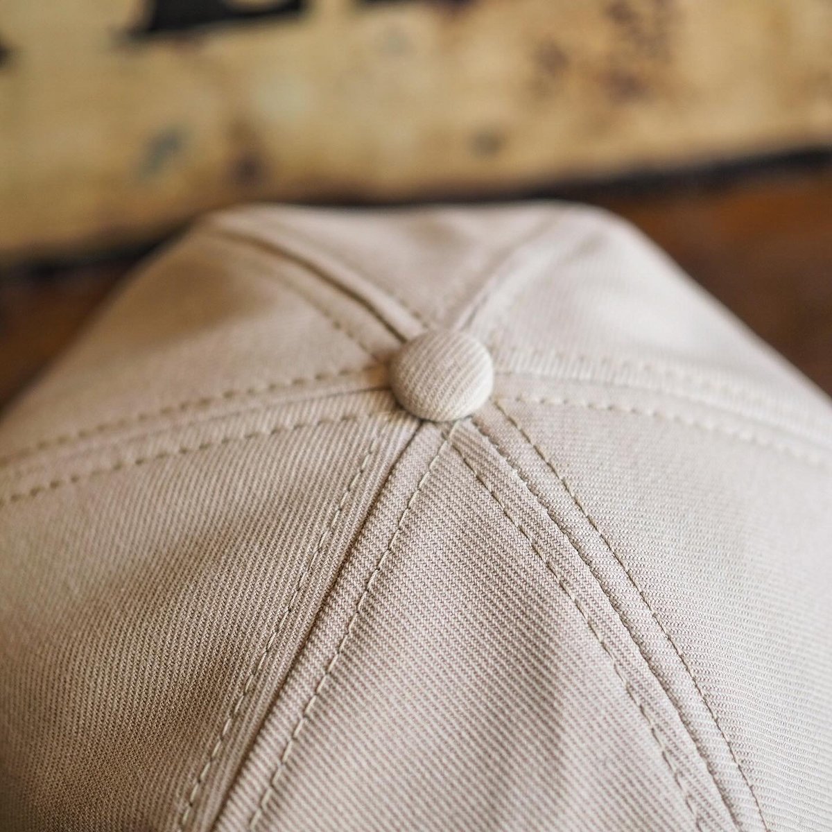 THE.H.W.DOG & CO. / TRUCKER CAP -BEIGE- | CALIF