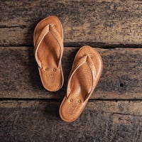 LIGHT MARKER / BEACH SANDAL (BUTTERO "NATURAL" )