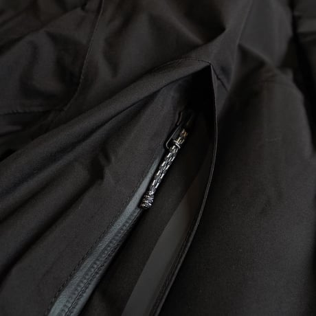 patagonia ／ MEN'S STORM SHADOW PARKA