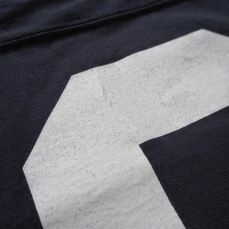 ANONYMOUS HANDS ／ FOOTBALL TEE