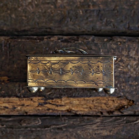 J.Alexander / 6x6 STAMPED ANTLER ICON BOX